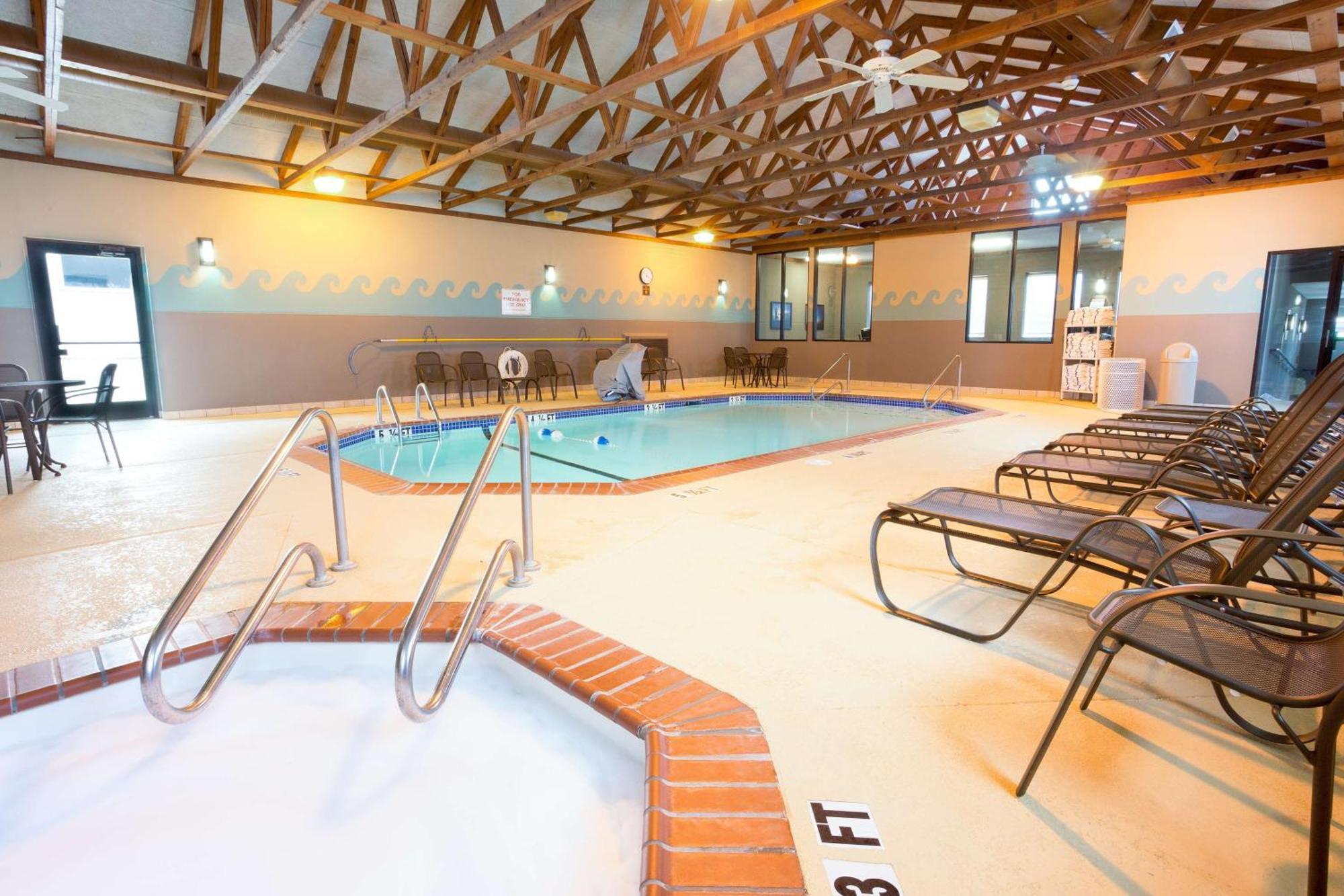 Drury Inn & Suites Jackson Mo מראה חיצוני תמונה