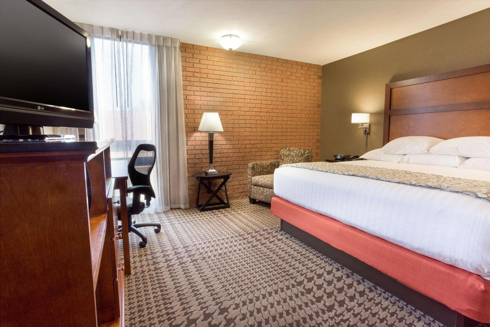 Drury Inn & Suites Jackson Mo מראה חיצוני תמונה
