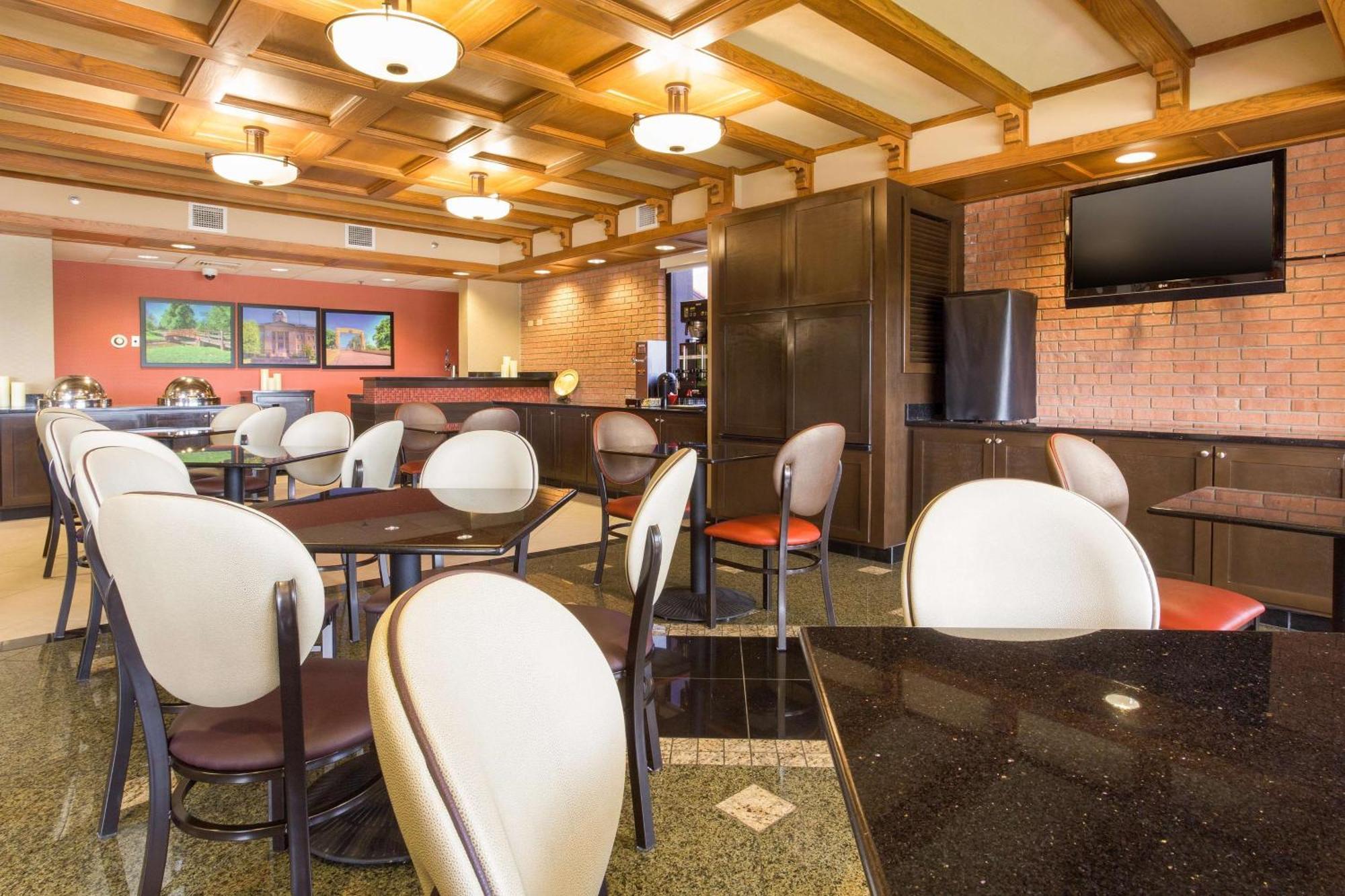 Drury Inn & Suites Jackson Mo מראה חיצוני תמונה