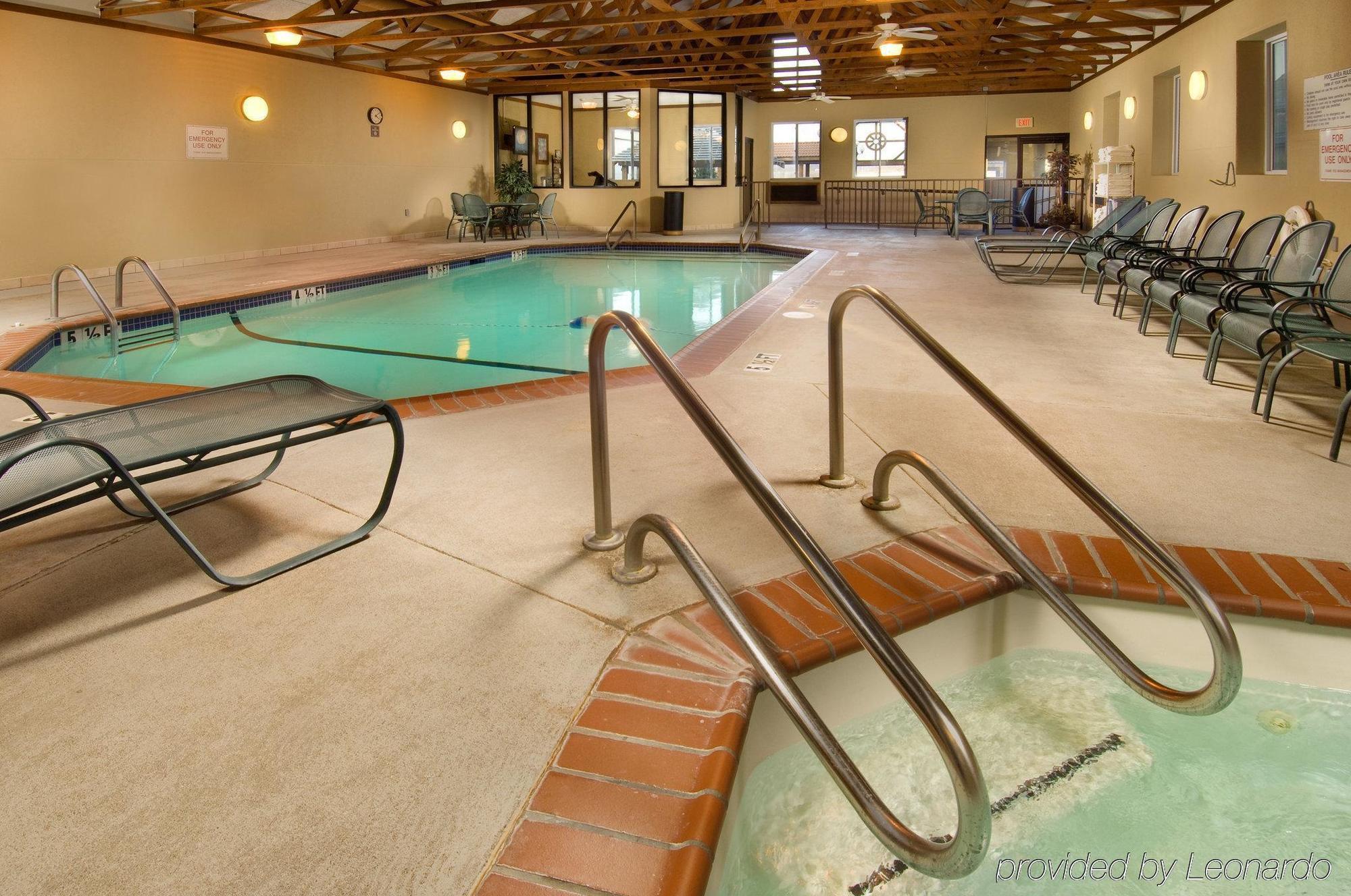 Drury Inn & Suites Jackson Mo מראה חיצוני תמונה